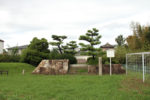 美江寺城跡。小学校の中にあります