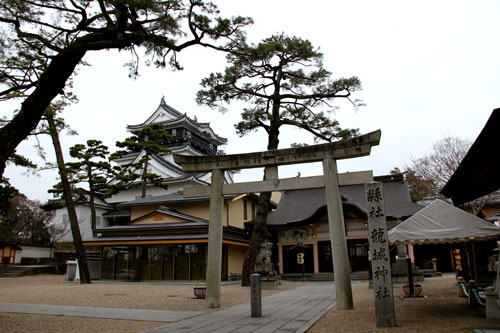 ����h�k���