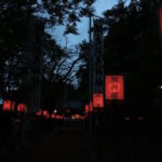本庄の阿夫利天神社の例祭。灯籠に灯がともる